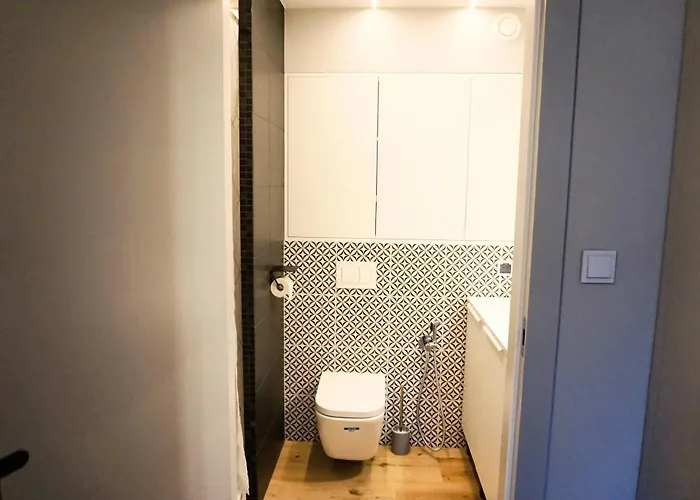 Piekny W Zielonej Dzielnicy Wroclawia * Wroclaw